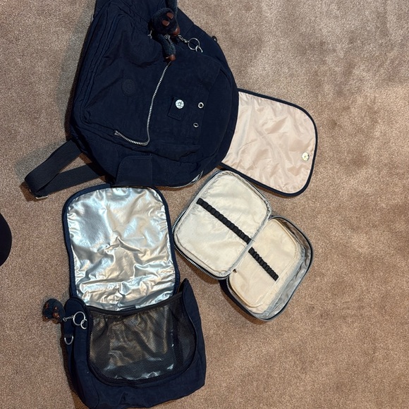 Kipling blue Backpack with lunchbox and 1 pencil/crayons organizer - Picture 15 of 17